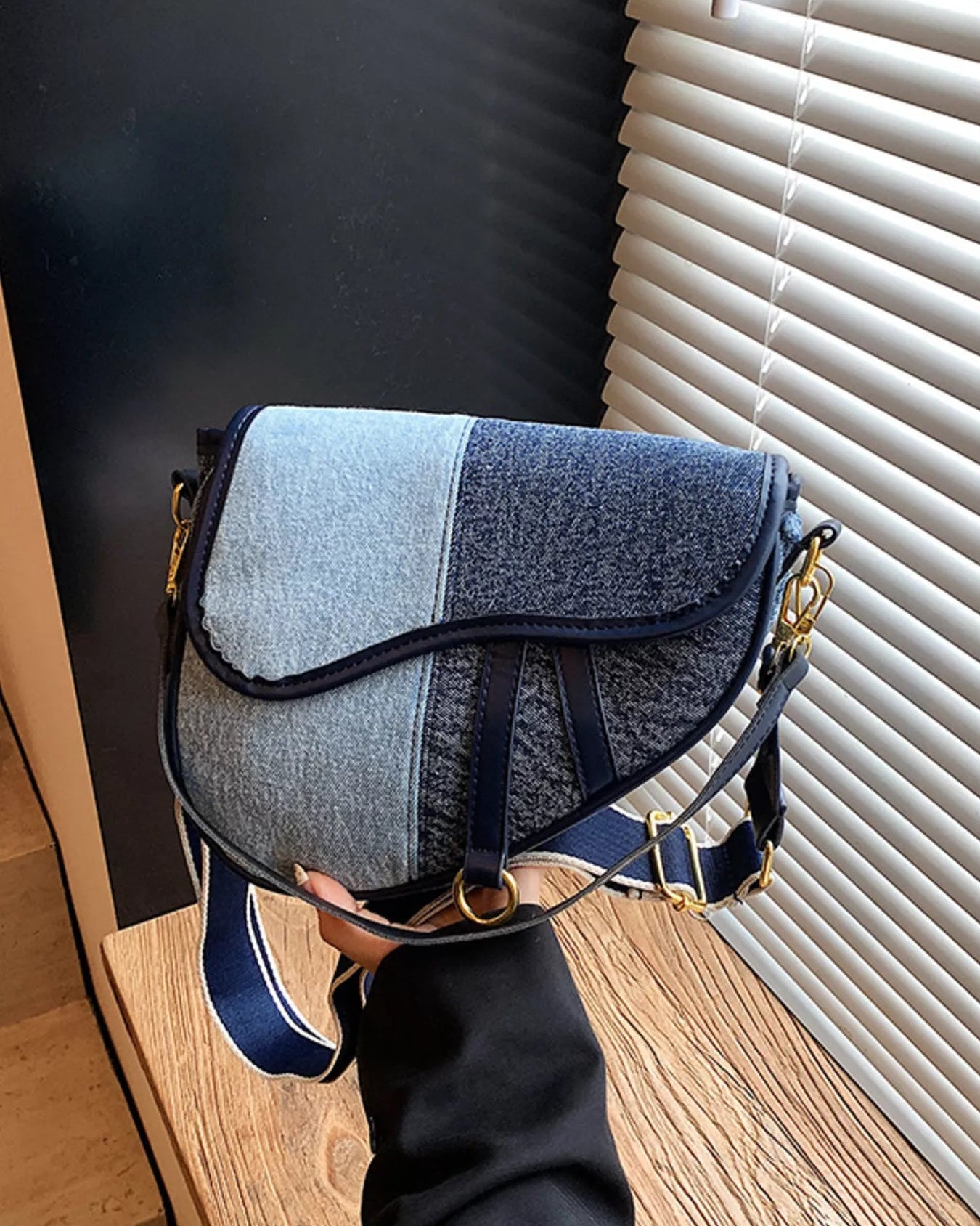 62ae6e0ee81e44a9966b68220d2e8180-Max-Origin