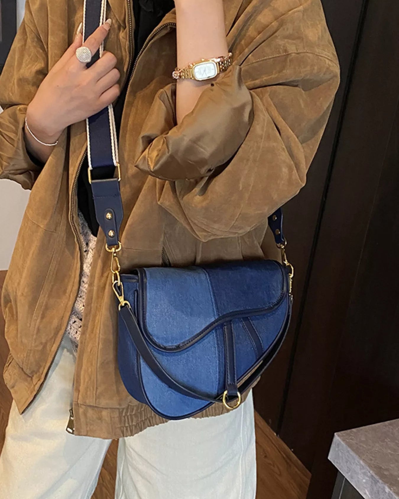 f04302fb24a64580a946a97e2e90388c-Max-Origin