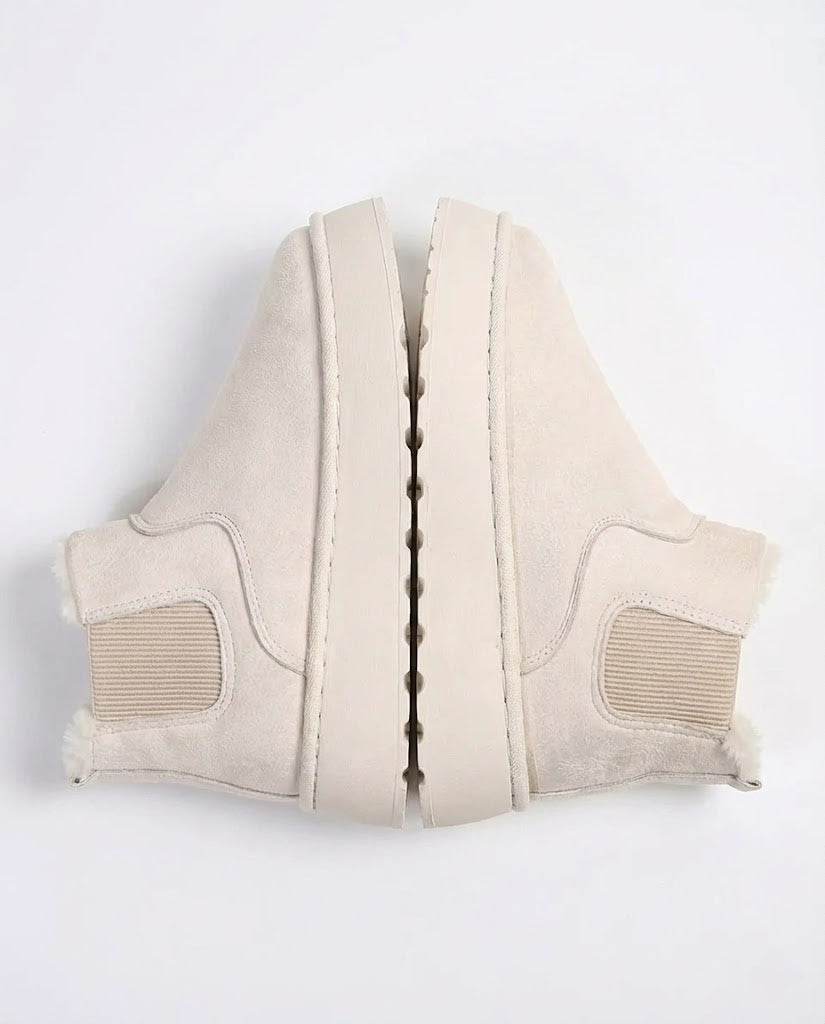 Round Toe Platform Boots